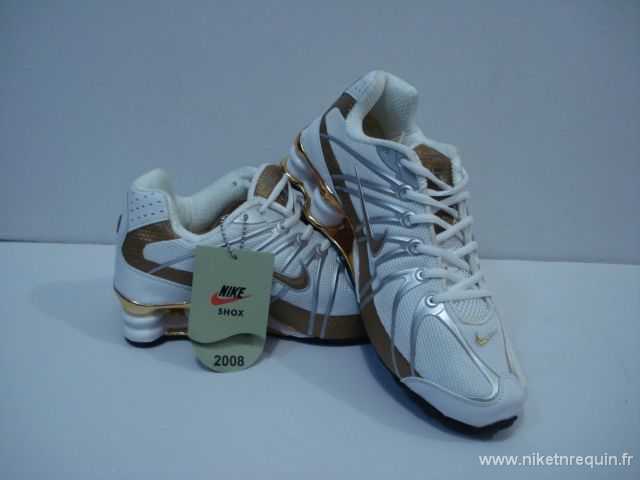 nouveau style Nike Shox OZ mens en or blanc (2).JPG
